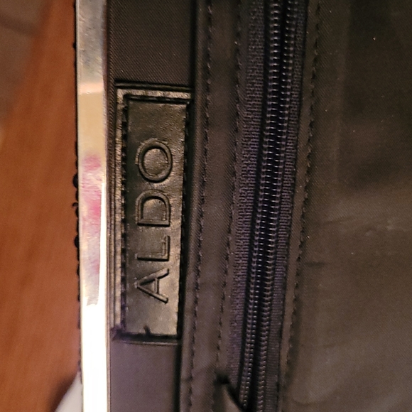 Aldo sequin clasp wallet - Picture 5 of 5